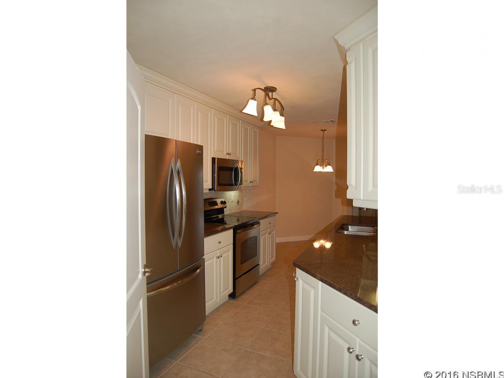 Tuscany Square 01 Condo - Residential