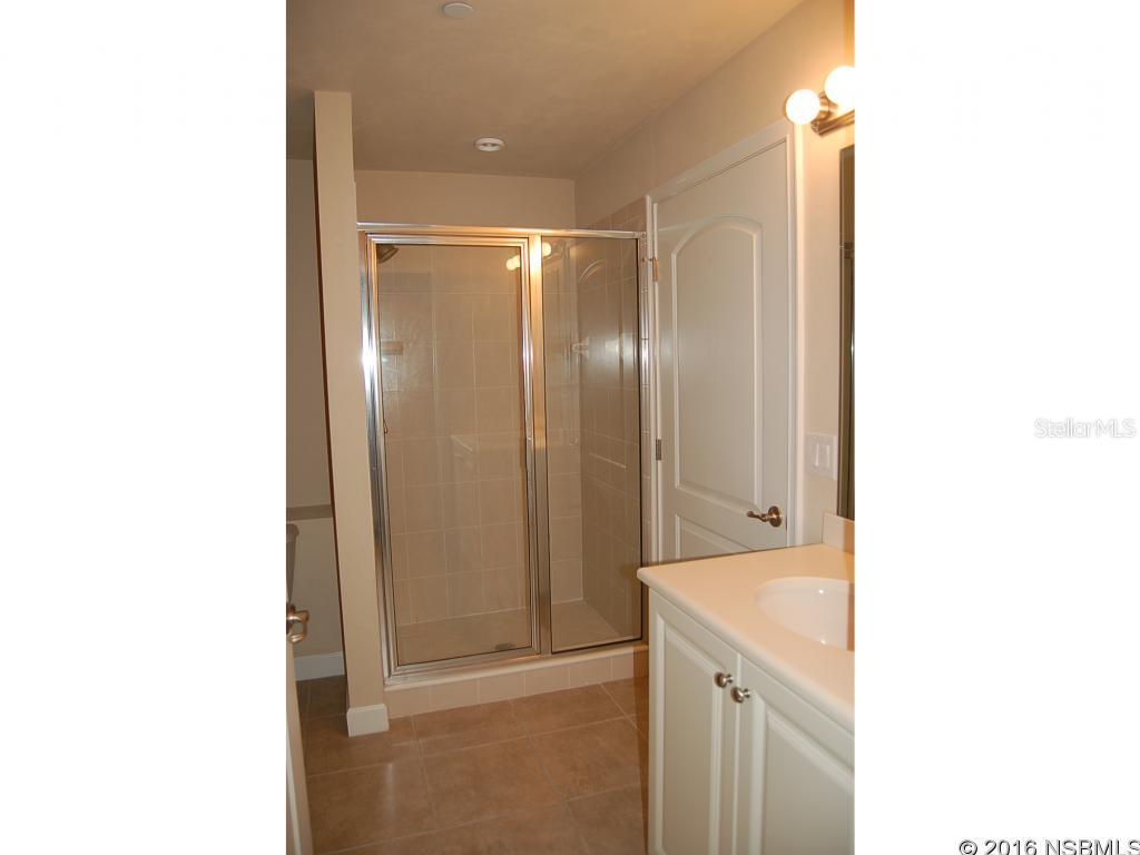 Tuscany Square 01 Condo - Residential