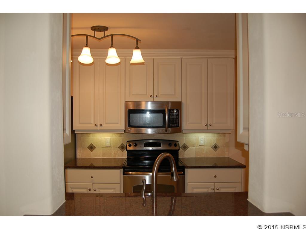 Tuscany Square 01 Condo - Residential