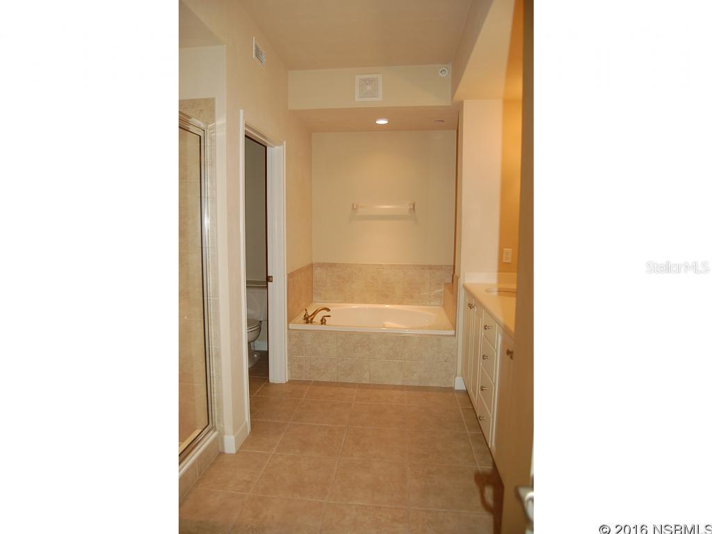 Tuscany Square 01 Condo - Residential