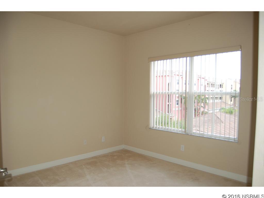 Tuscany Square 01 Condo - Residential