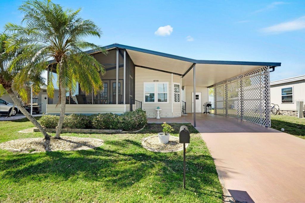 Photo of 709 Riverview Circle, North Port, FL 34287 (MLS # A4670947)