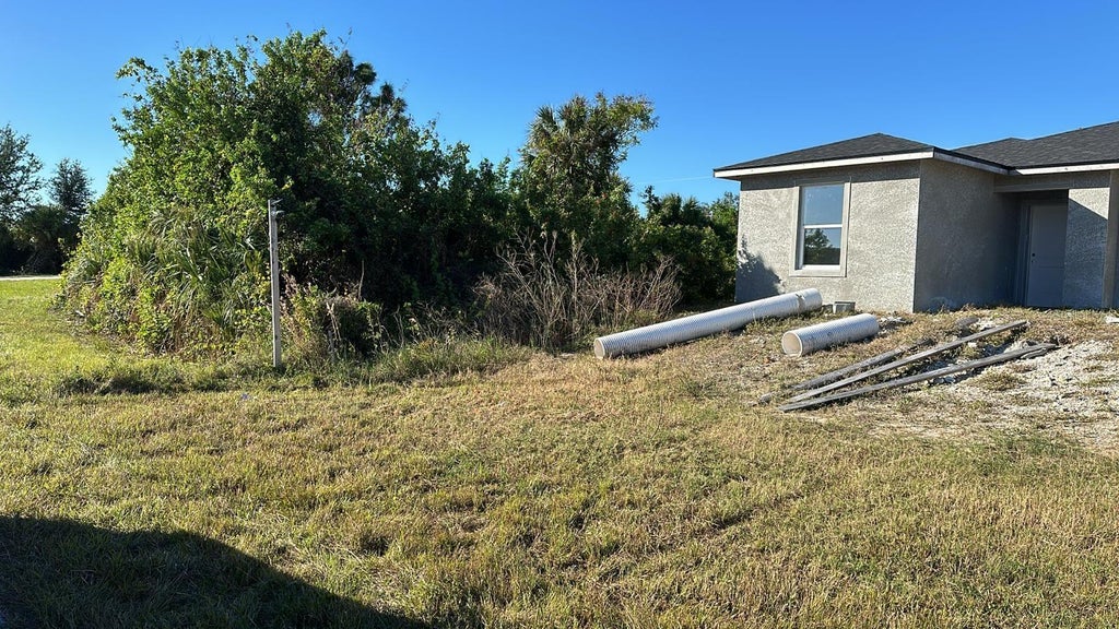 Photo of 6977 Hawksbury Street, Englewood, FL 34224 (MLS # TB8561924)