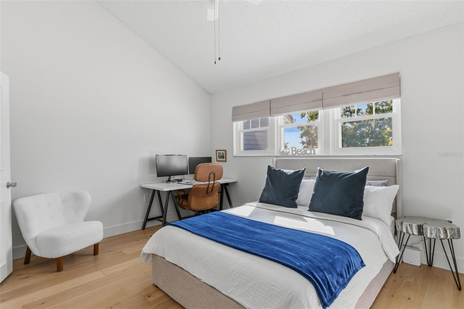 DOLLY BAY A VILLAGE ON LAKE TARPON - Residential