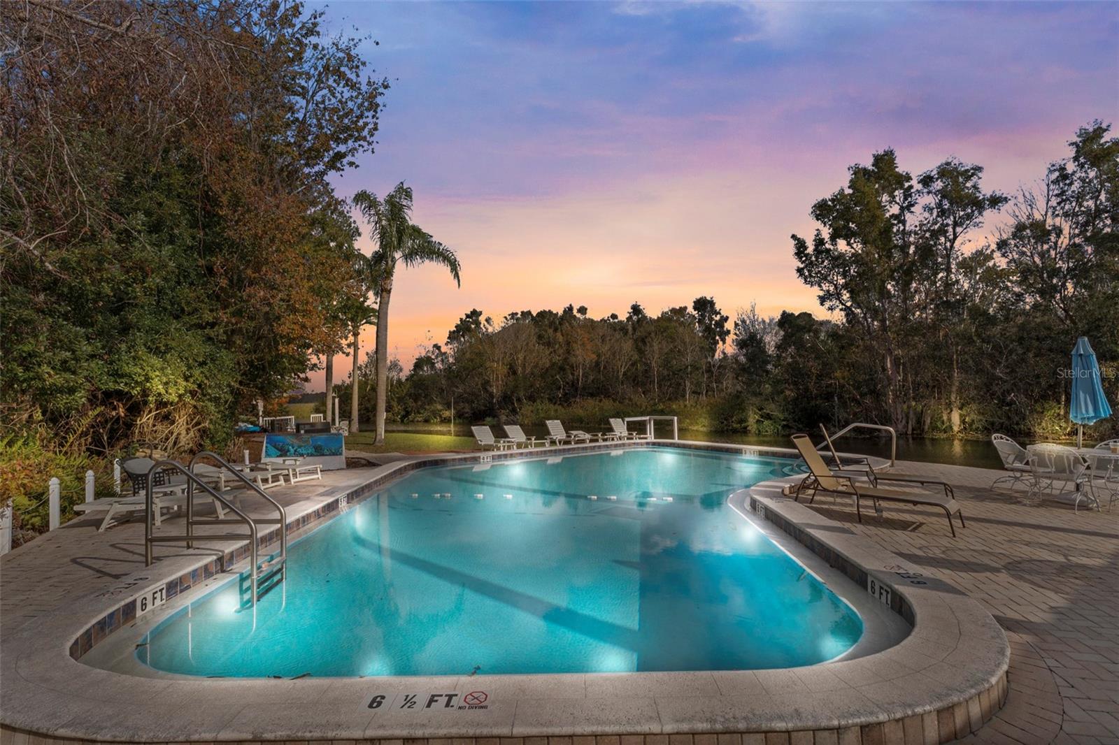 DOLLY BAY A VILLAGE ON LAKE TARPON - Residential