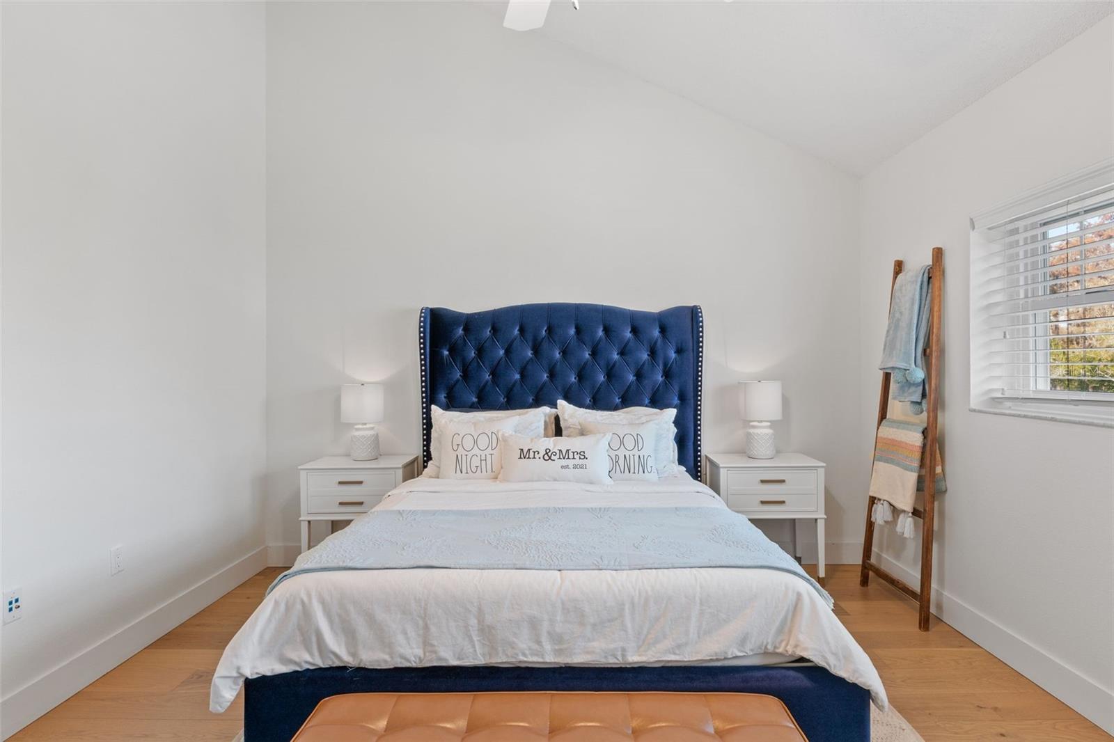 DOLLY BAY A VILLAGE ON LAKE TARPON - Residential