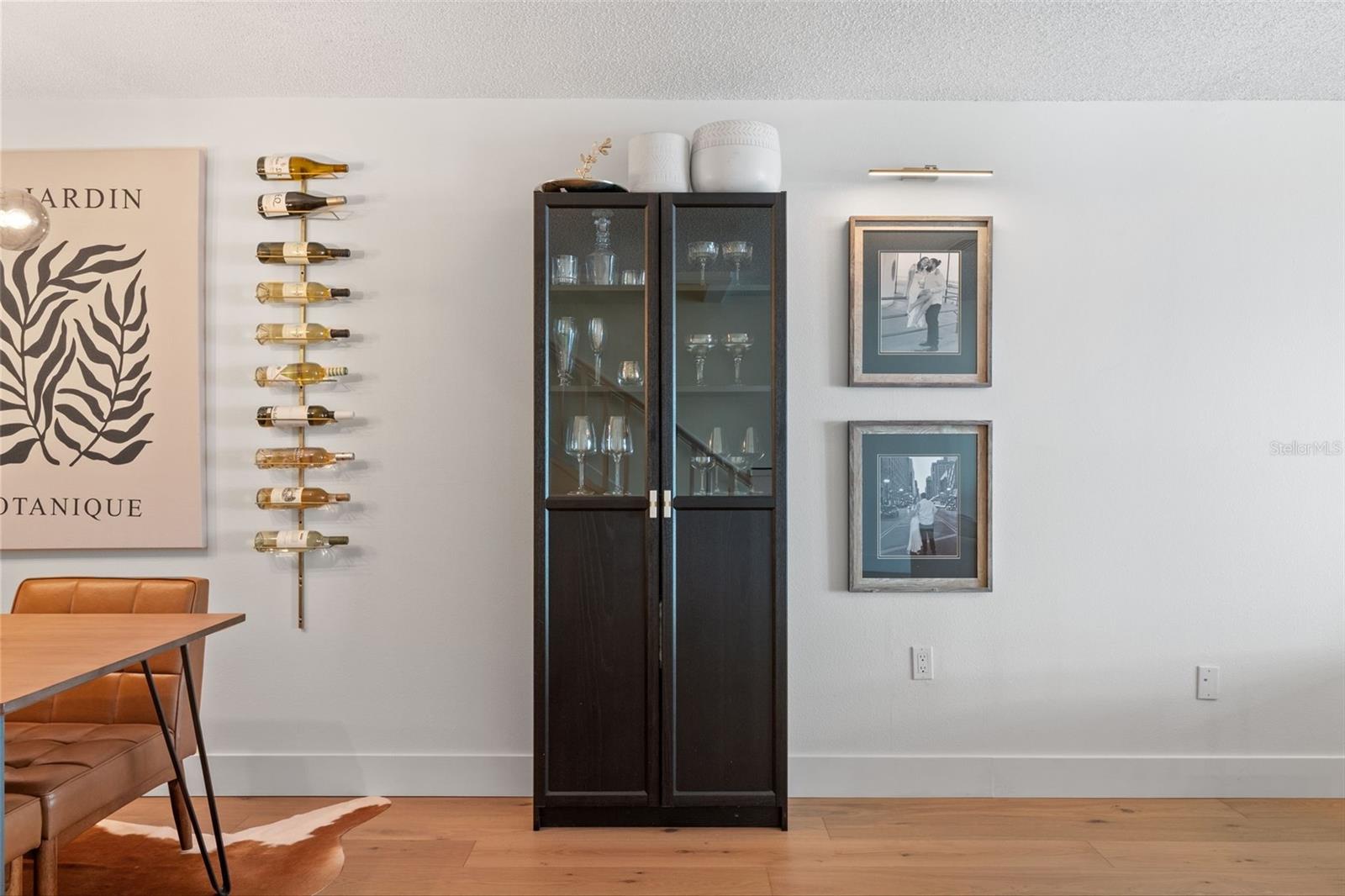 DOLLY BAY A VILLAGE ON LAKE TARPON - Residential