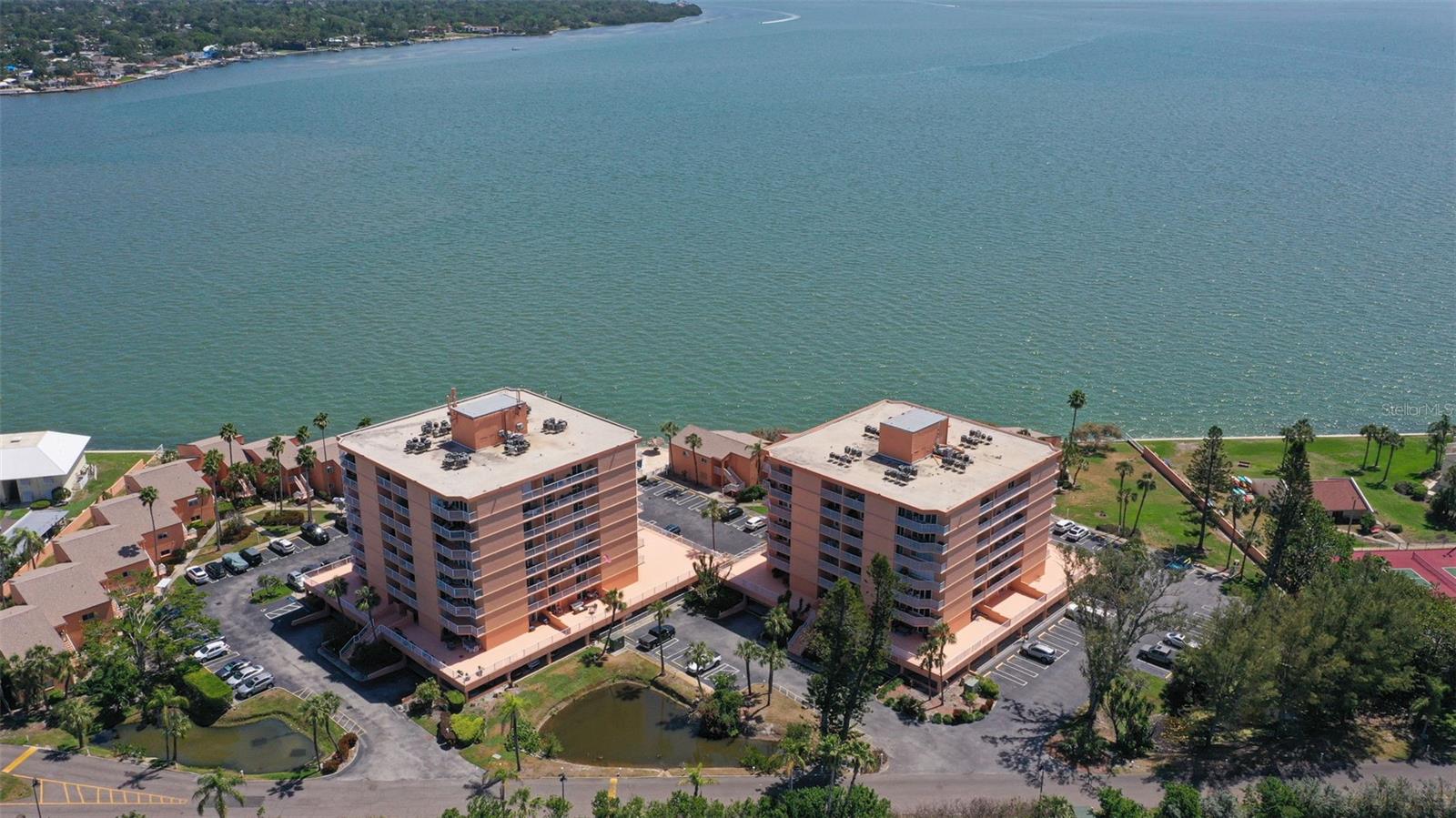 7432 SUNSHINE SKYWAY LANE S 406