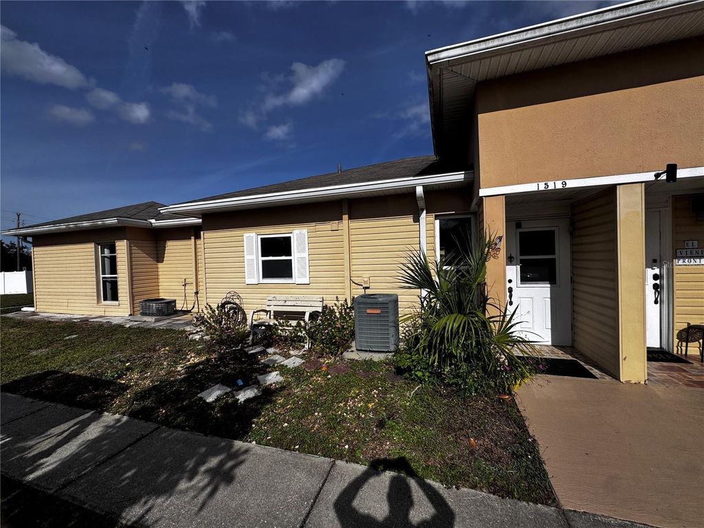 Photo of 1519 Club Cir, Lakeshore, FL 33854 (MLS # O6368709)