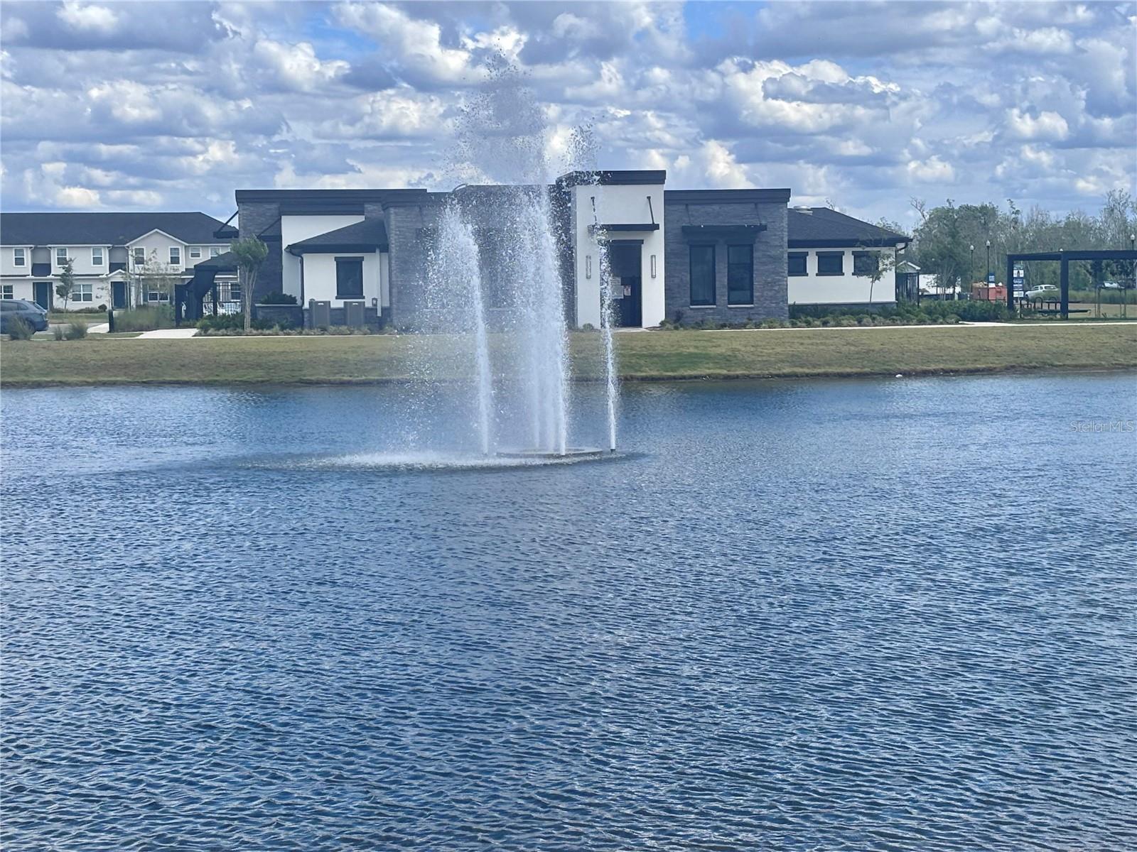 THE CROSSINGS PH 1 - Residential Lease