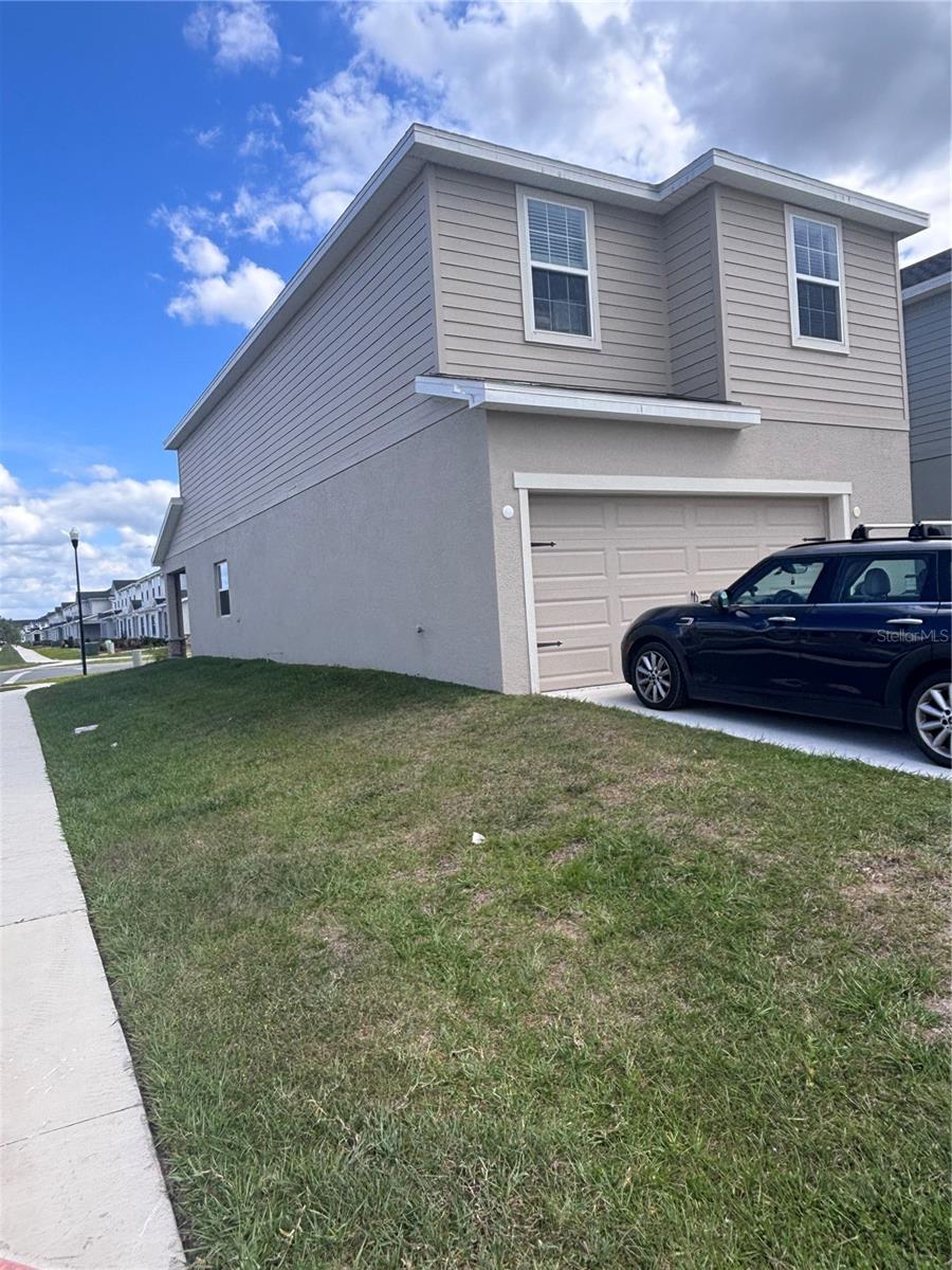 THE CROSSINGS PH 1 - Residential Lease