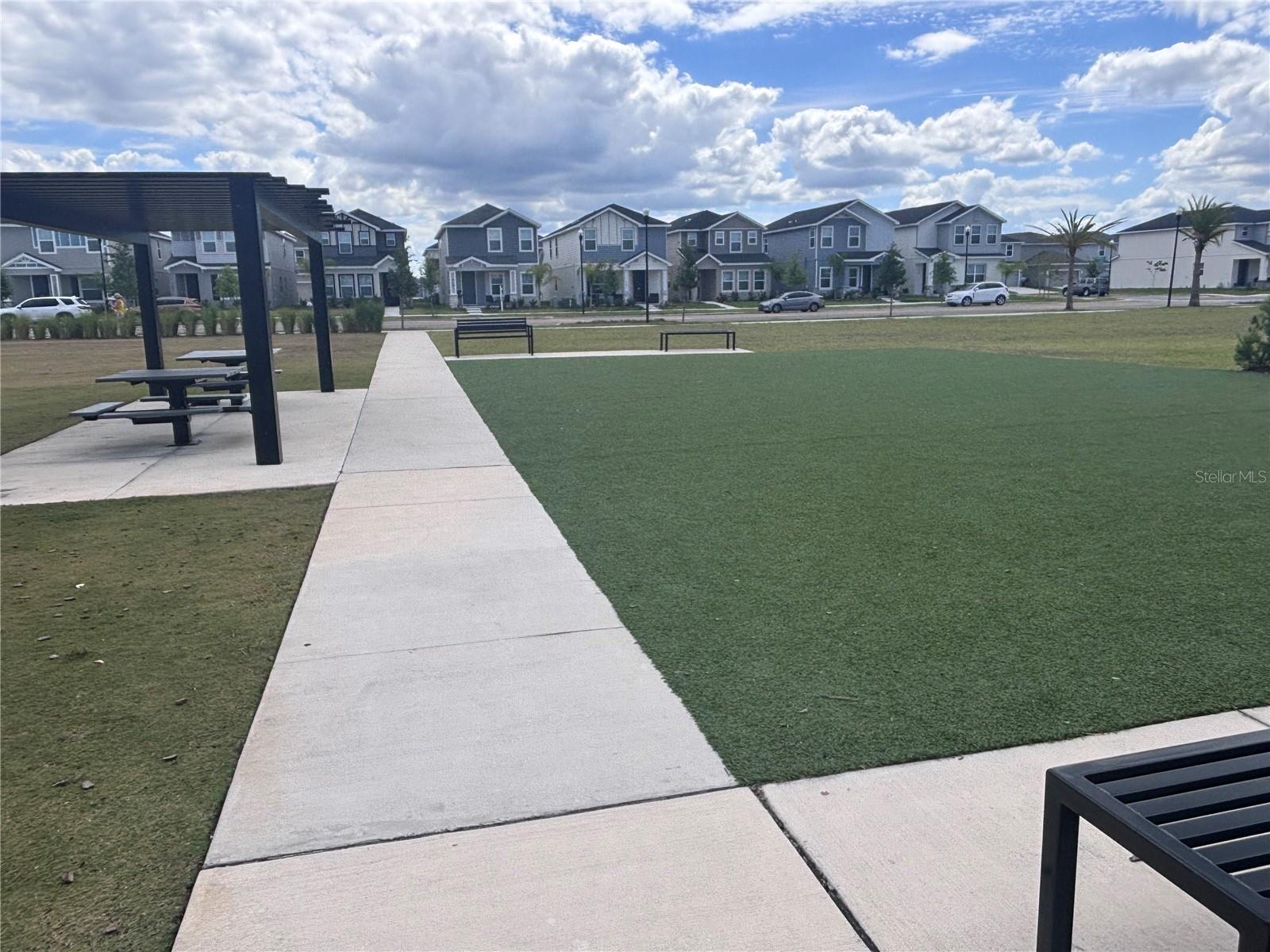 THE CROSSINGS PH 1 - Residential Lease