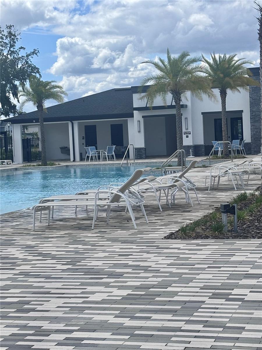 THE CROSSINGS PH 1 - Residential Lease