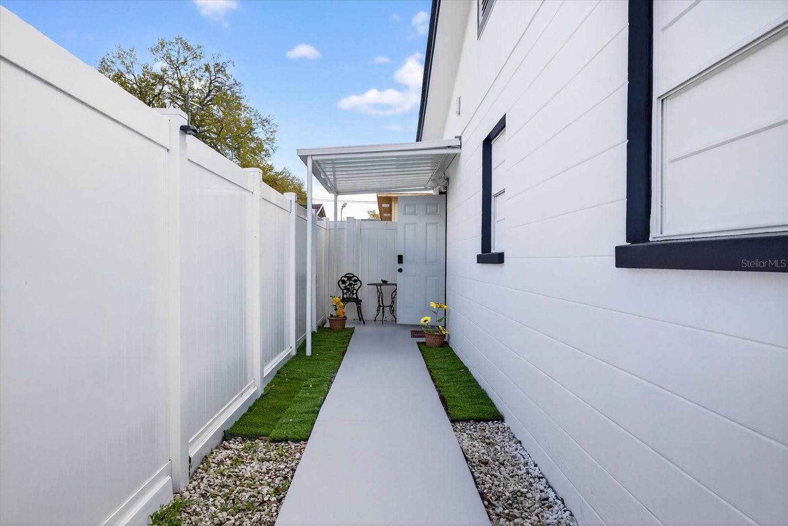 UNPLATTED - Residential