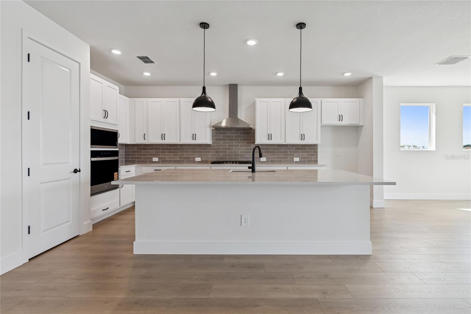 7770 OCEAN SPRAY TRAIL