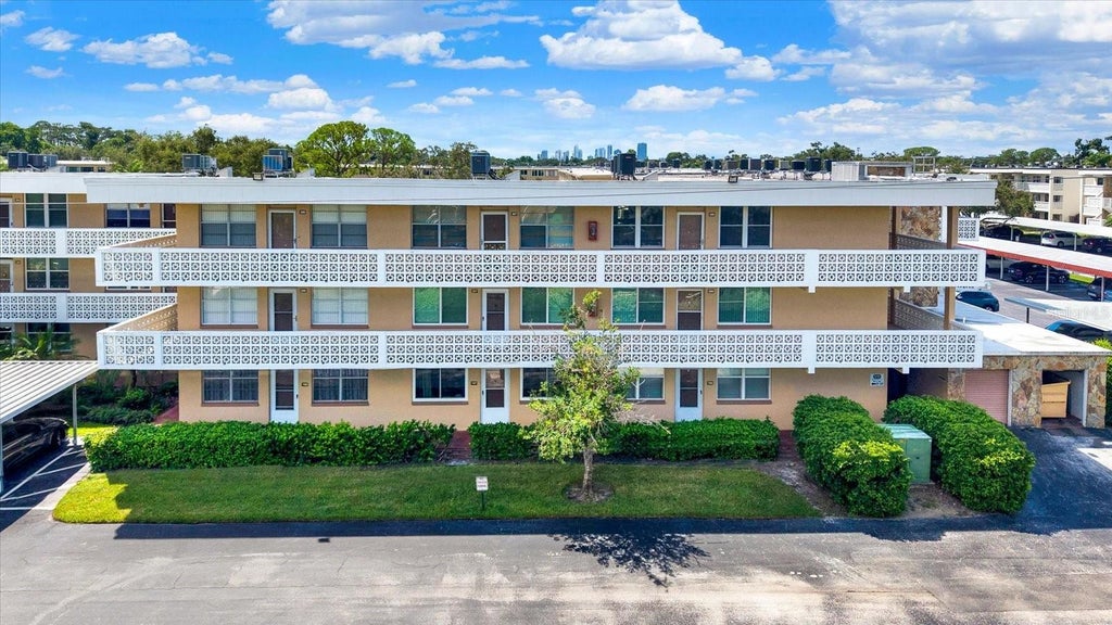 Photo of 5095 Bay Street NE #107, St Petersburg, FL 33703 (MLS # TB8550660)