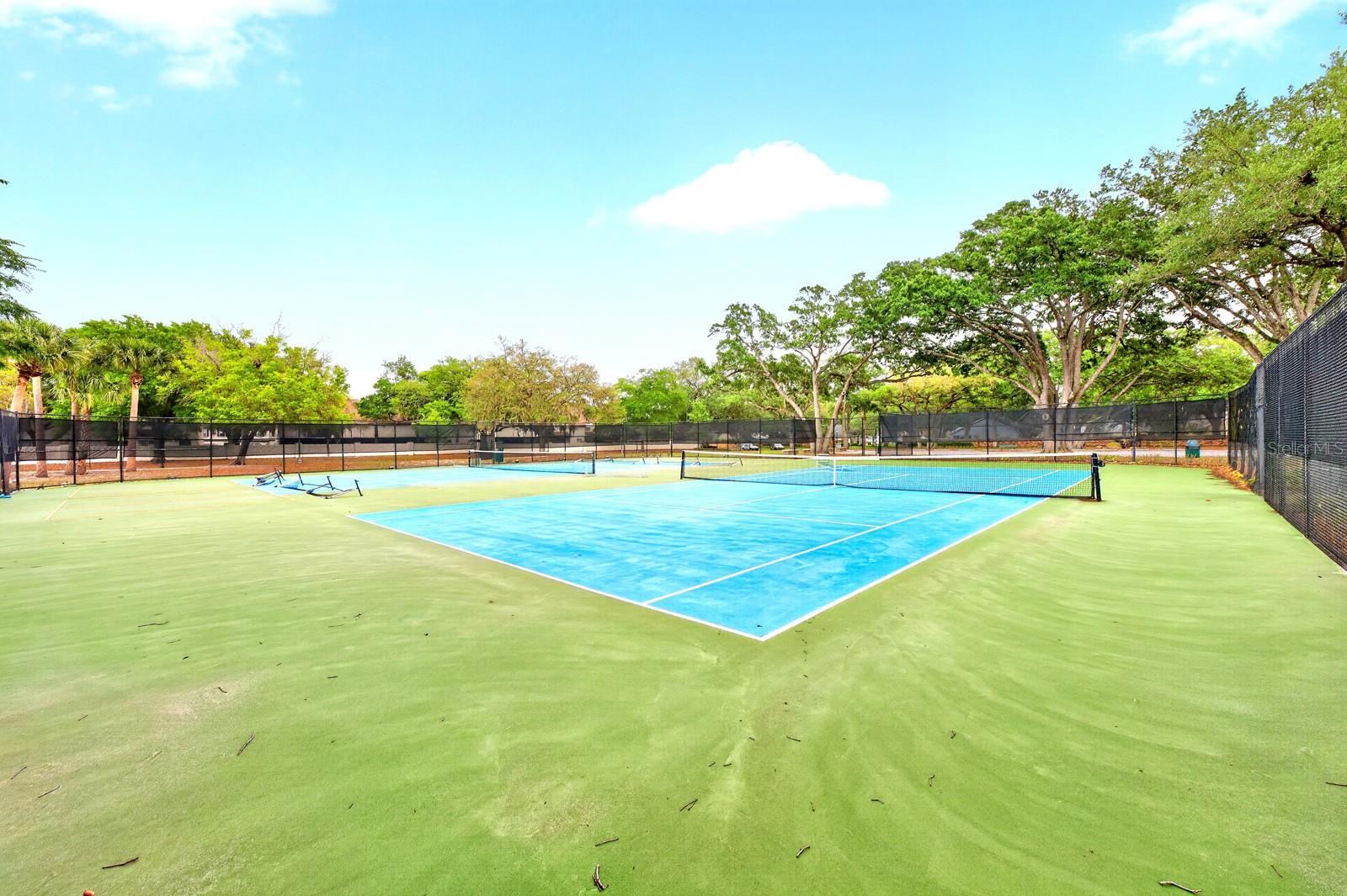 TUSCANY PLACE PH 1 - Residential