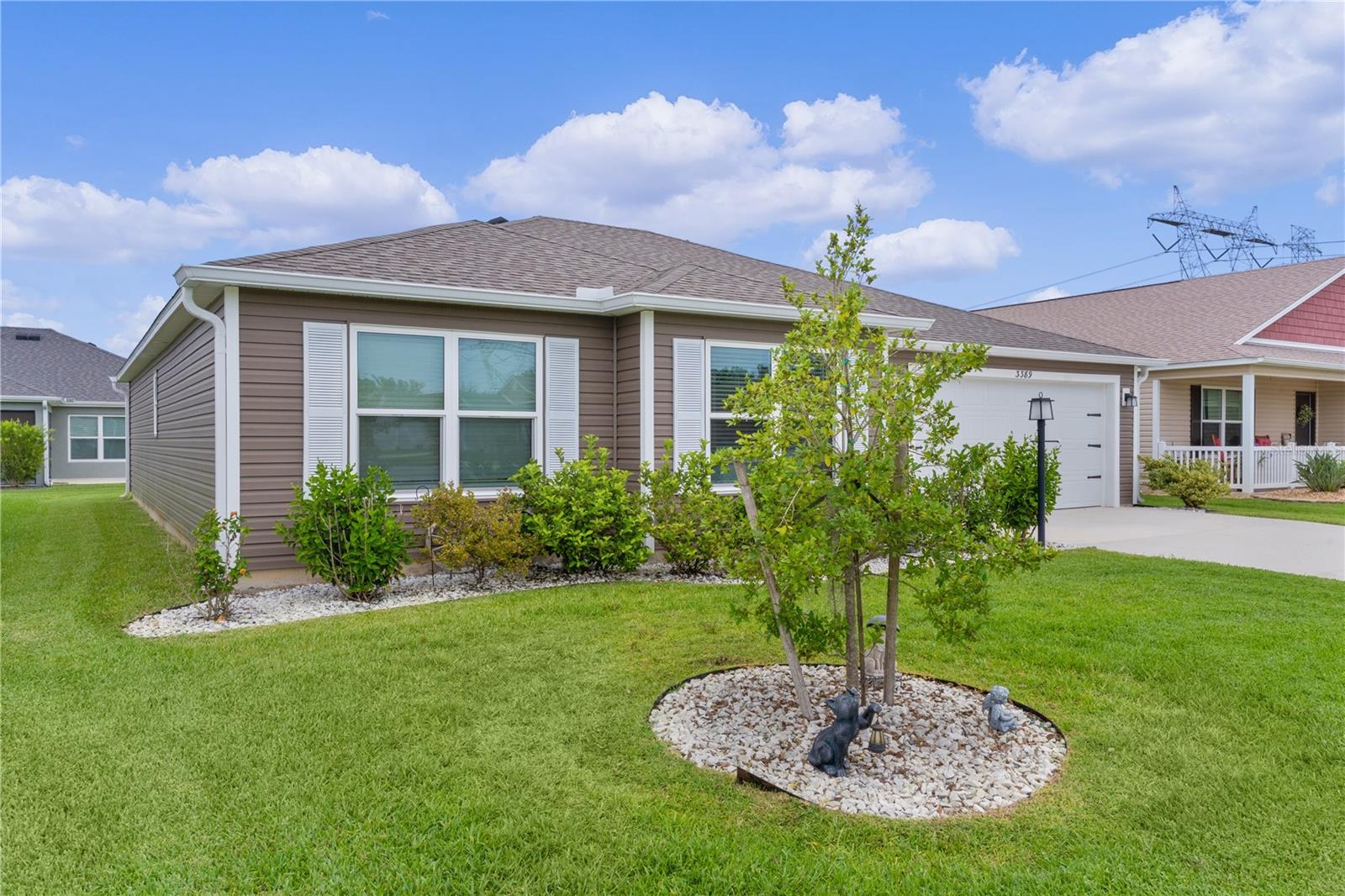 VILLAGES/SOUTHERN OAKS UN #126 - Residential