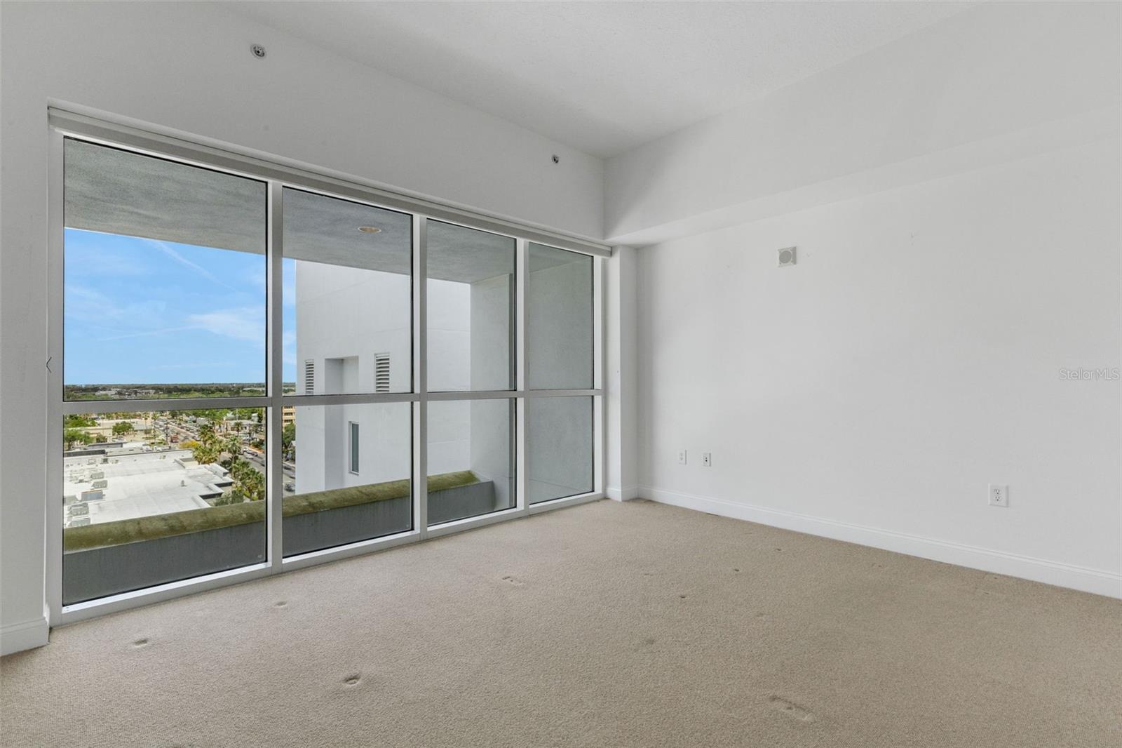 CITYSCAPE AT COURTHOUSE CENTRE - Residential