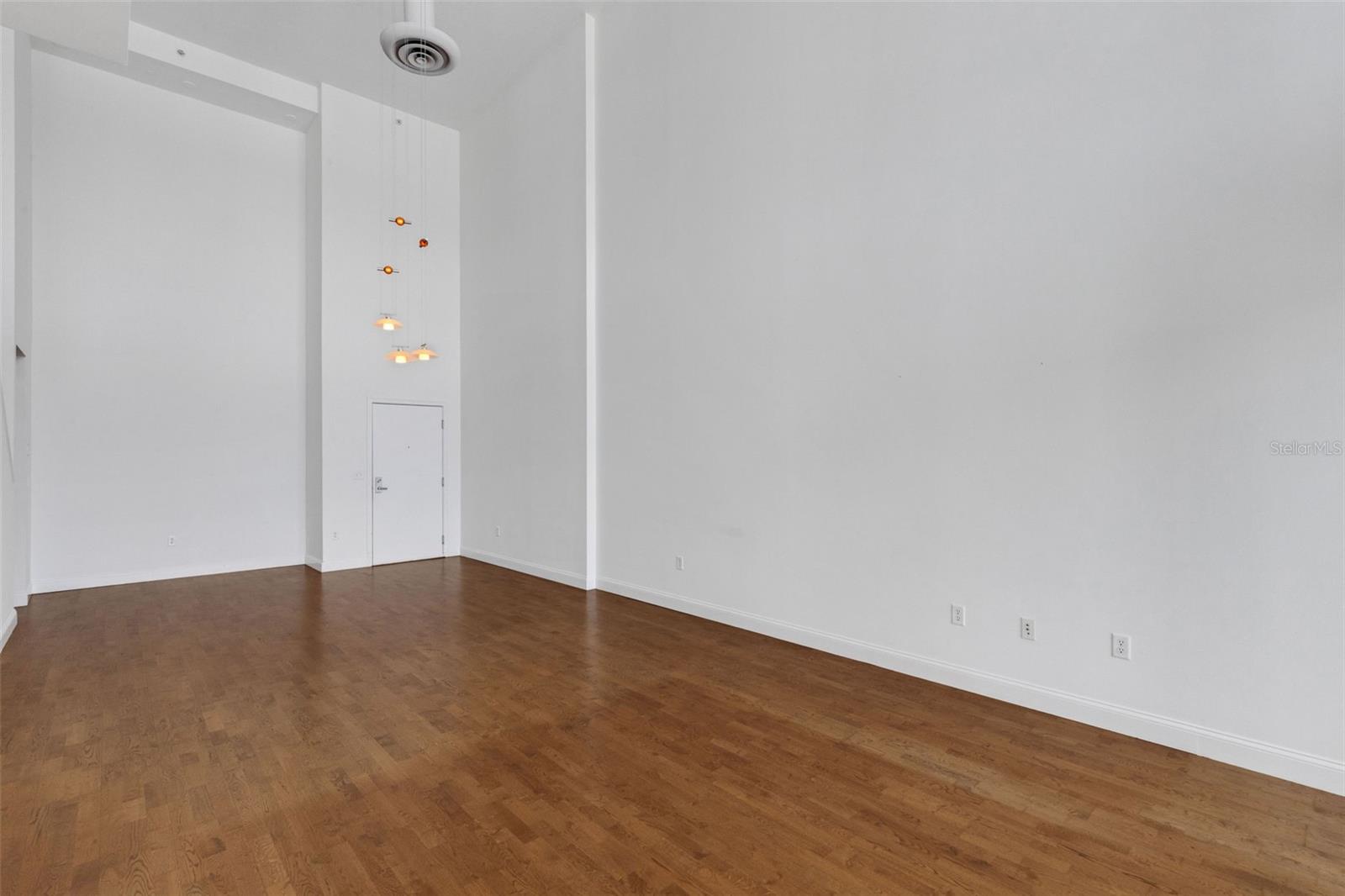 CITYSCAPE AT COURTHOUSE CENTRE - Residential