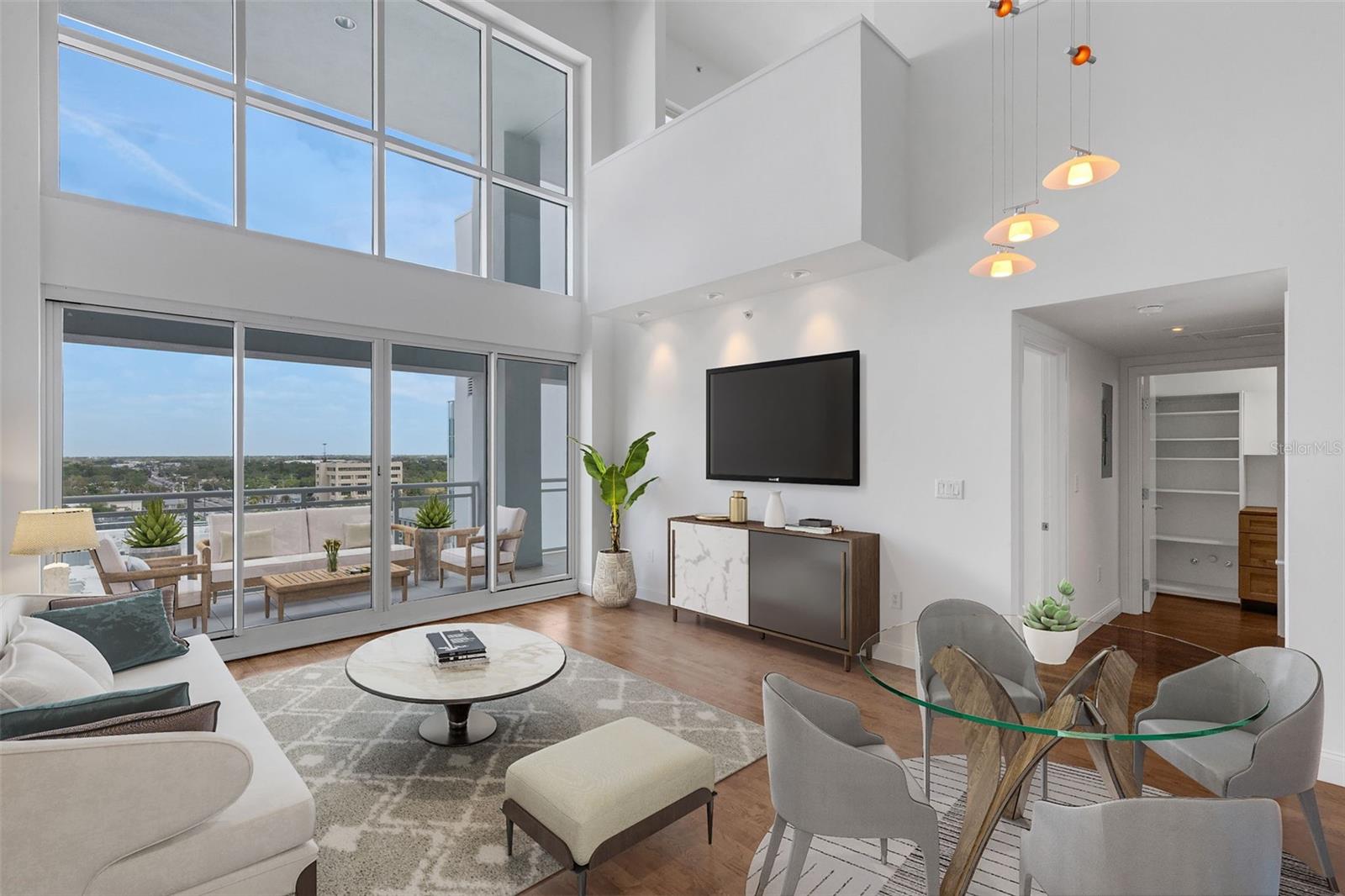 CITYSCAPE AT COURTHOUSE CENTRE - Residential