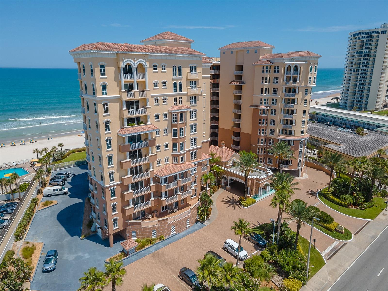 Bella Vista Condo - Residential