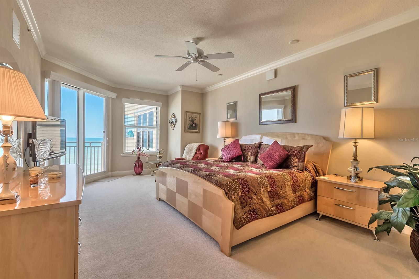 Bella Vista Condo - Residential