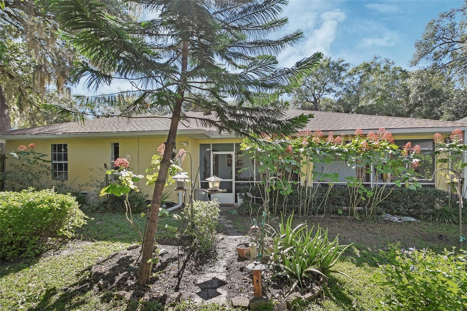 EUCLID PARK - Residential