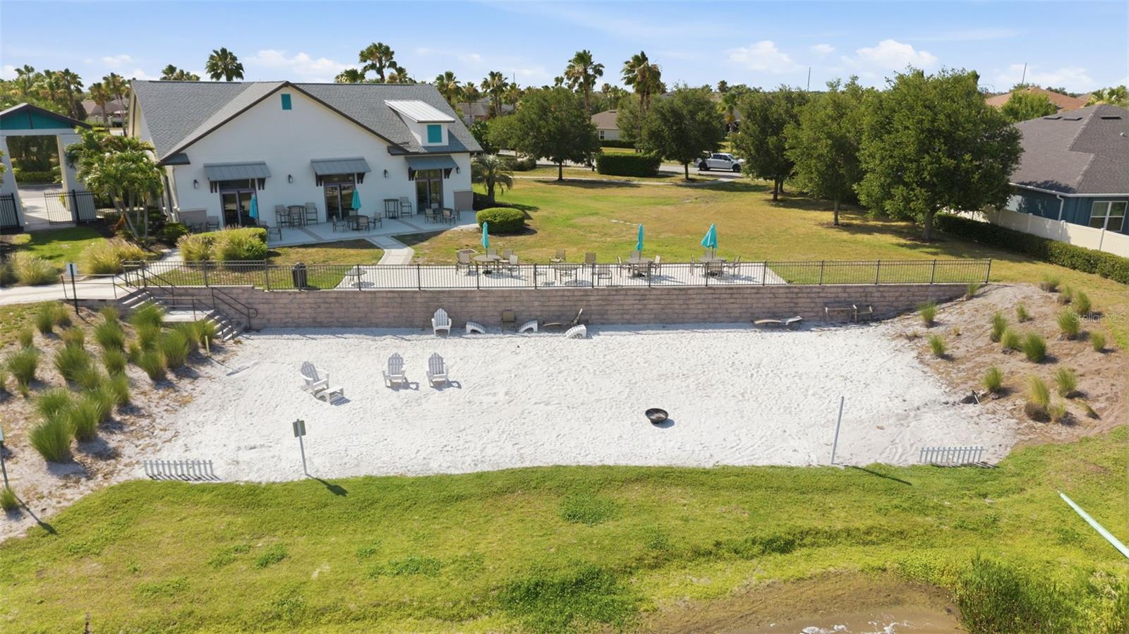 LUCAYA LAKE CLUB PH 4C - Residential