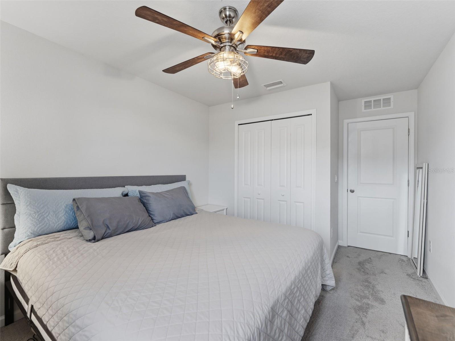 LUCAYA LAKE CLUB PH 4C - Residential