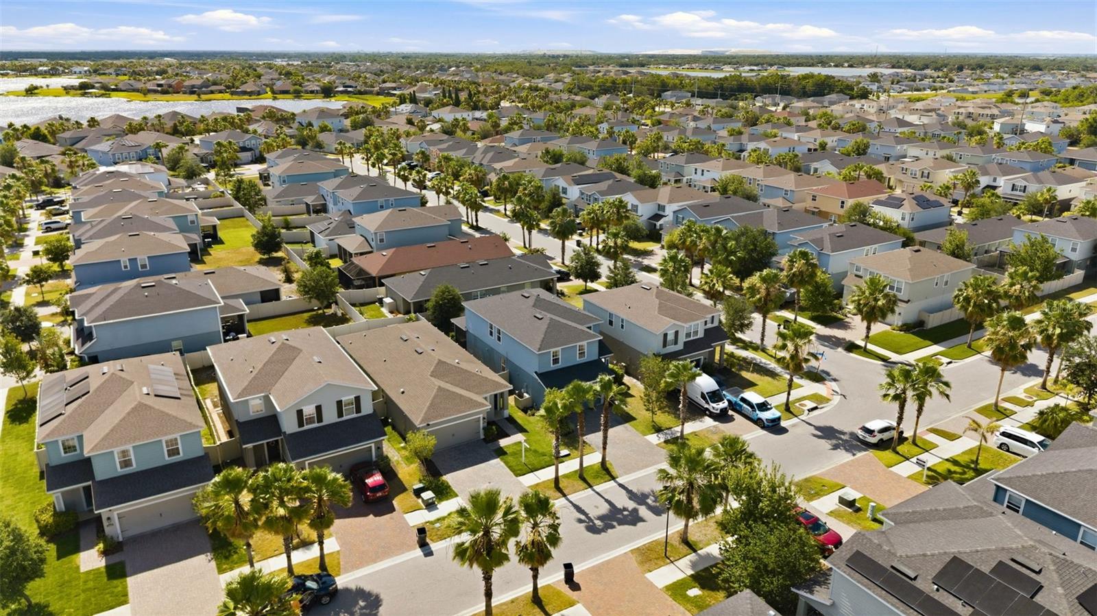 LUCAYA LAKE CLUB PH 4C - Residential