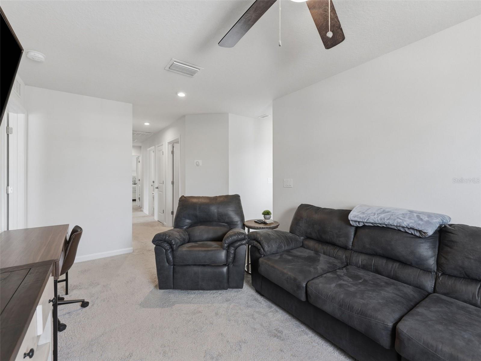 LUCAYA LAKE CLUB PH 4C - Residential