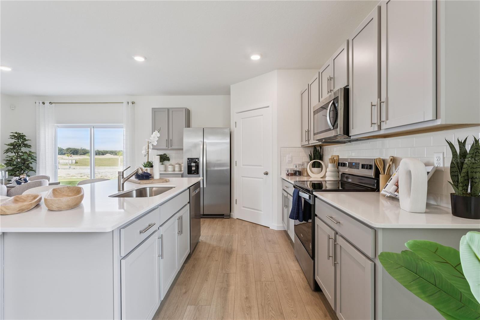 CROSSROADS AT KELLY PARK - Residential