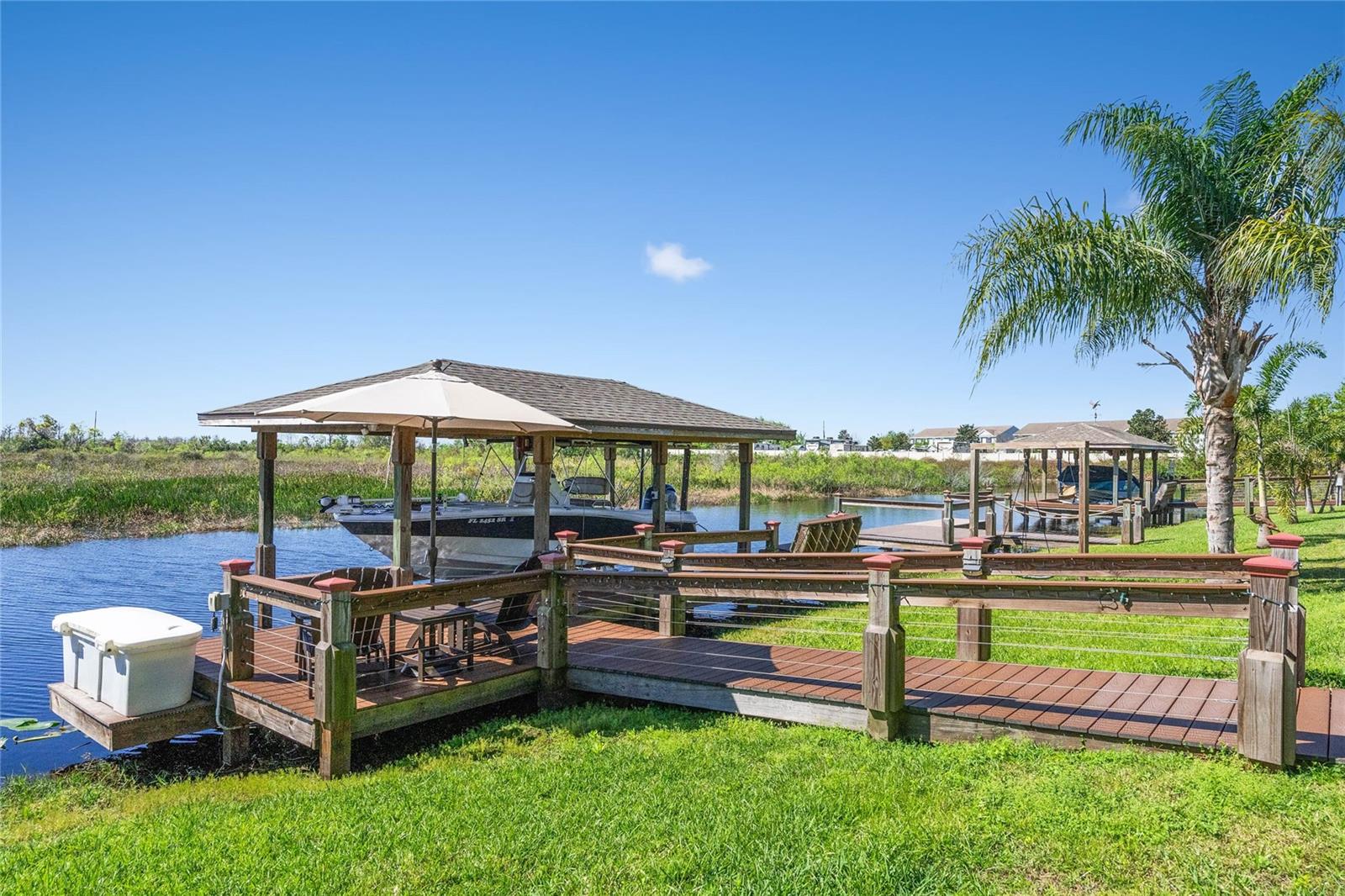 724 BAREFOOT BAY LOOP