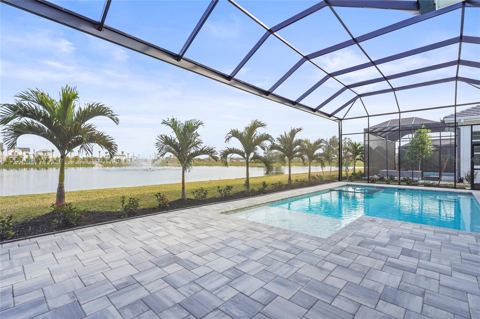 8328 SEA GLASS COURT