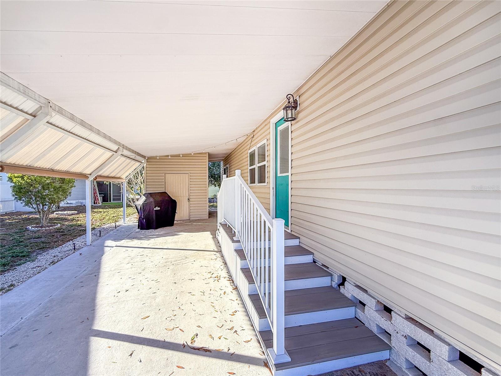 HARBOR LIGHTS MOBILE HOME PARK - Residential