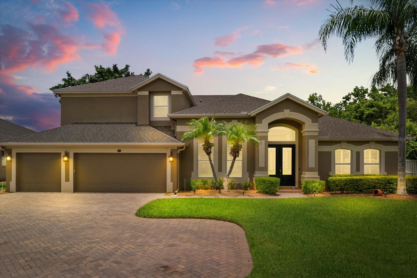 748 DUFF DRIVE