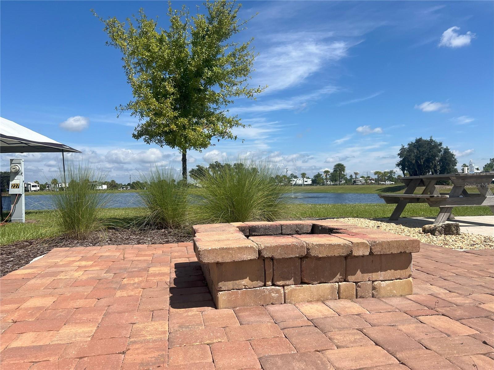 RESORT AT CANOPY OAKS - Land