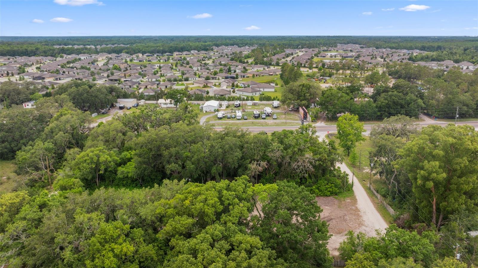 ARDMORE GARDENS - Land