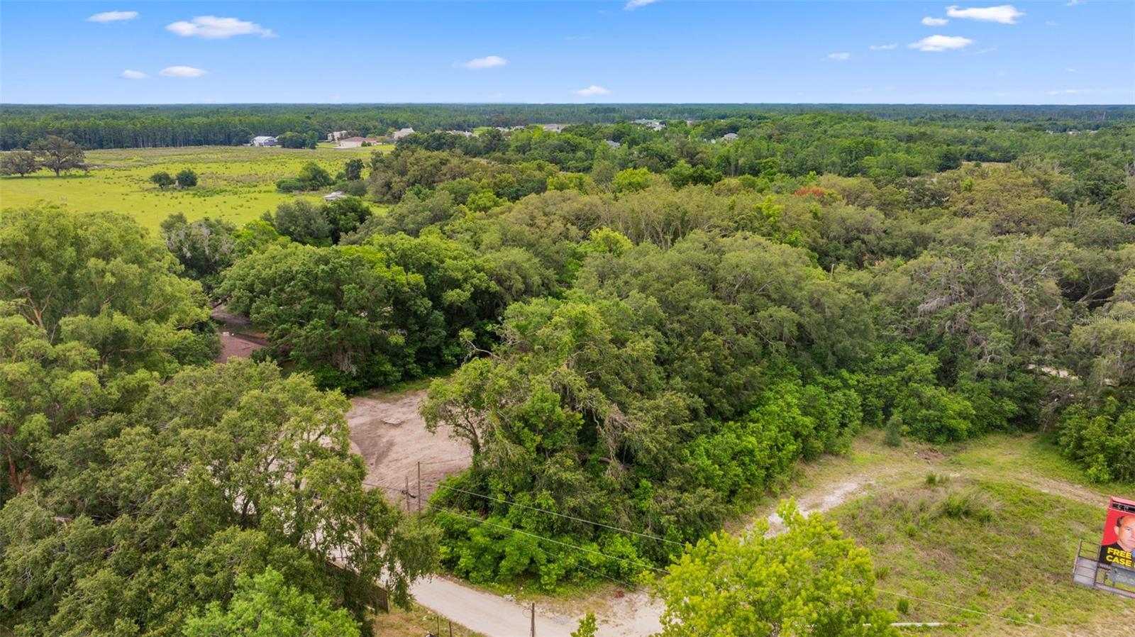 ARDMORE GARDENS - Land