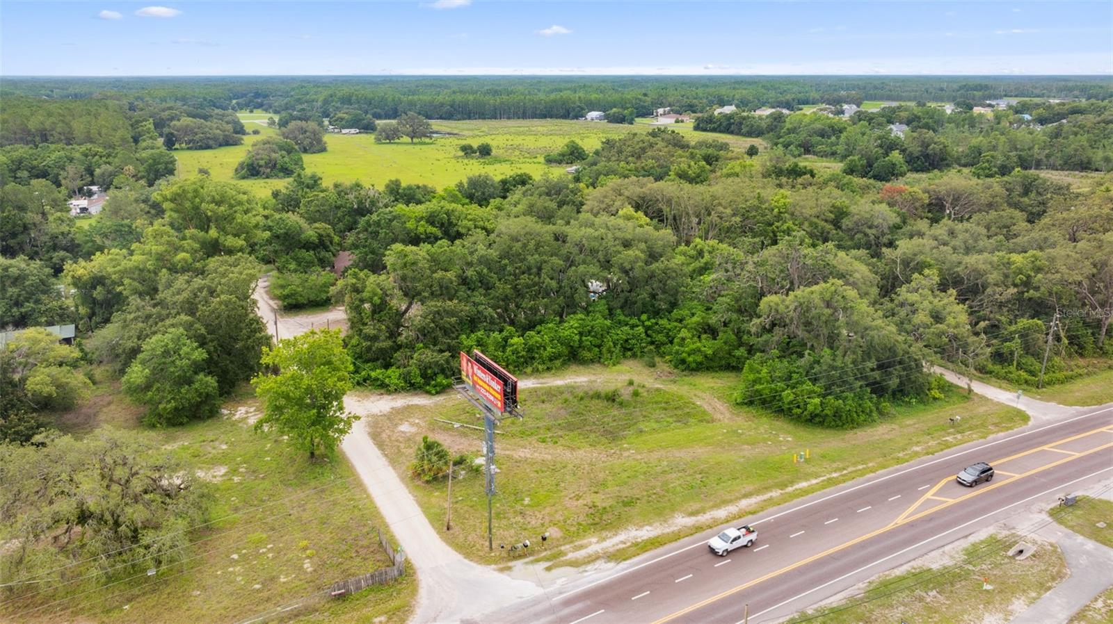 ARDMORE GARDENS - Land