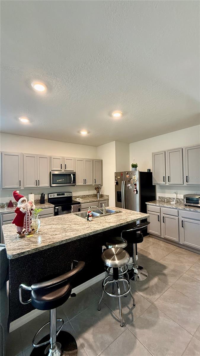 FELTRIM RESERVE - Residential Lease