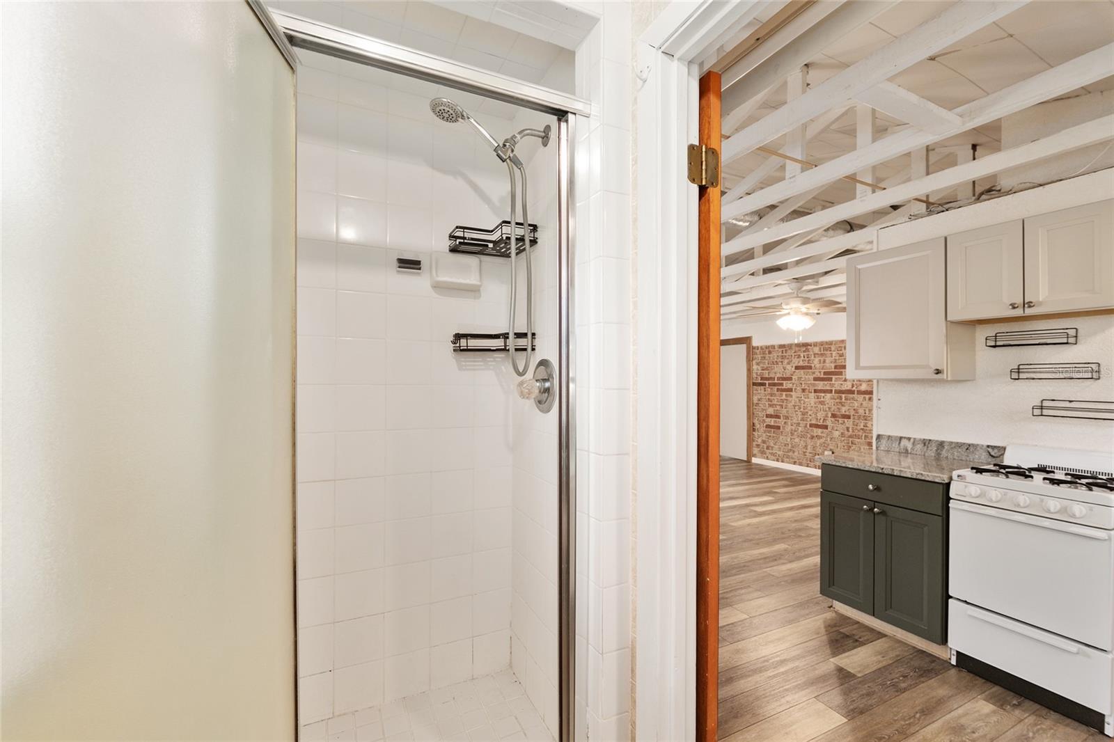 WOODLAND TERRACE - Residential