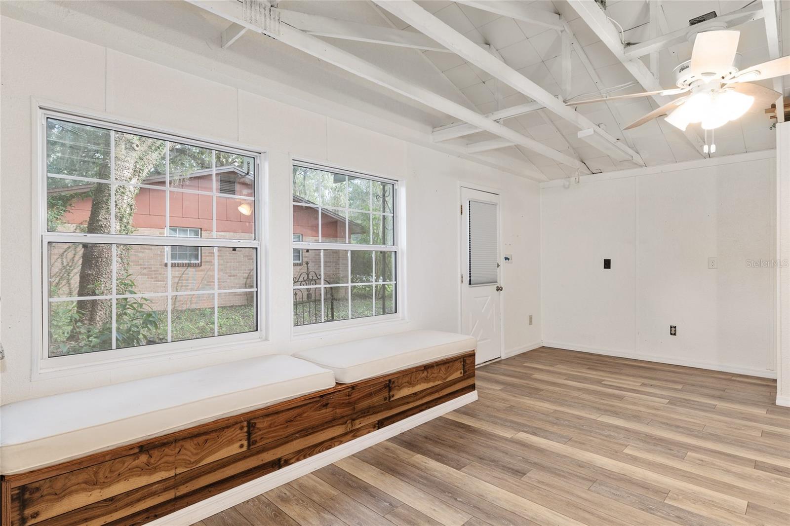 WOODLAND TERRACE - Residential