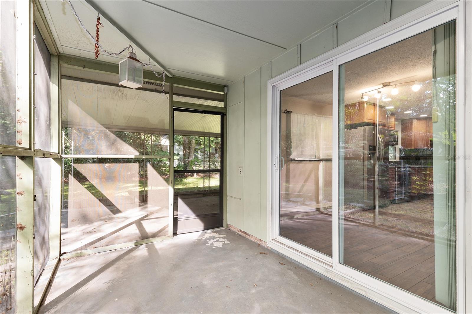 WOODLAND TERRACE - Residential