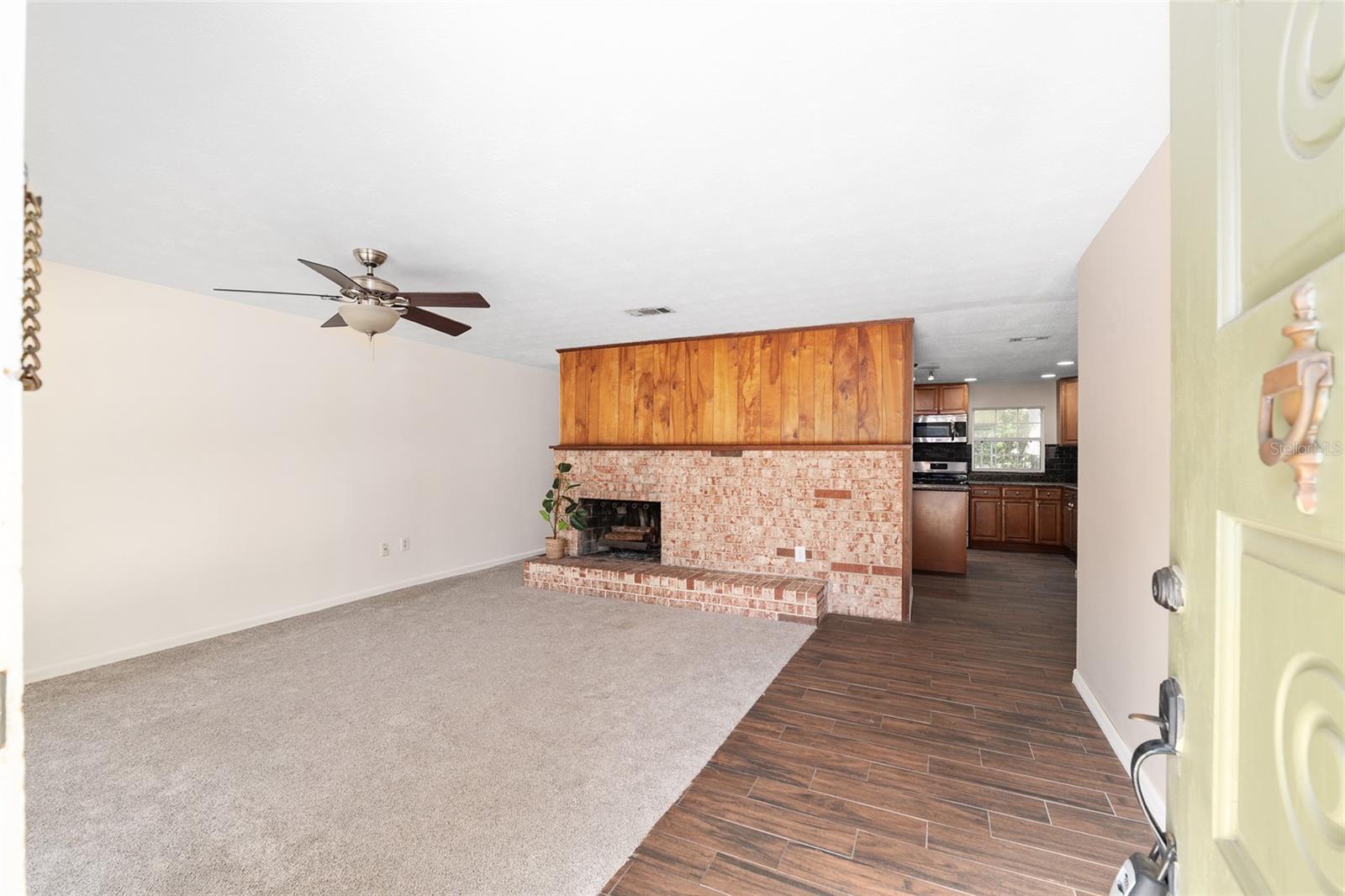 WOODLAND TERRACE - Residential