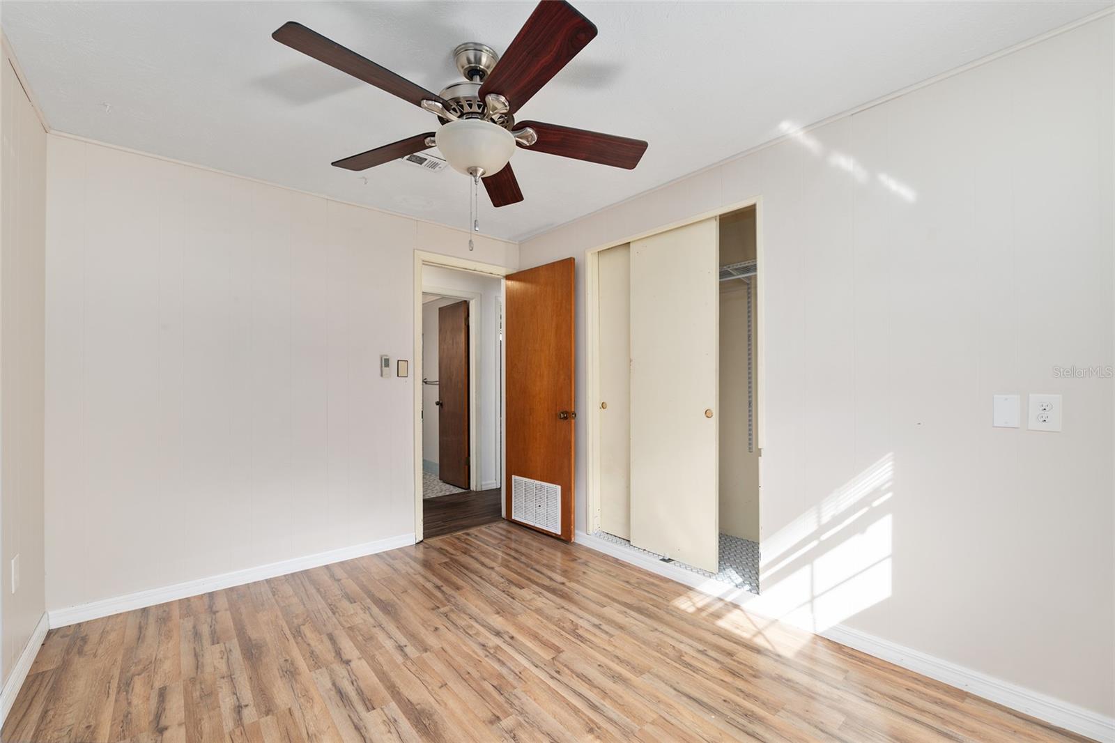 WOODLAND TERRACE - Residential