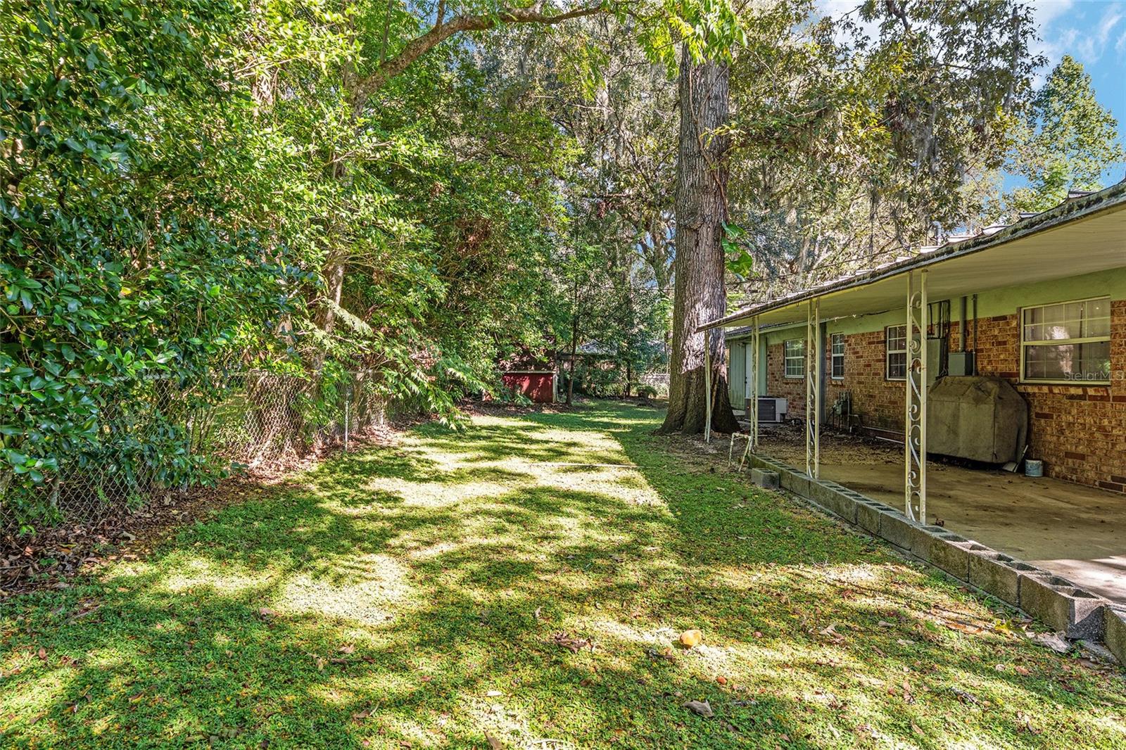 WOODLAND TERRACE - Residential