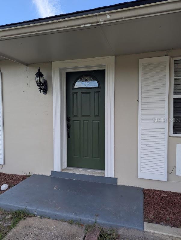 1725 TWIN OAK STREET