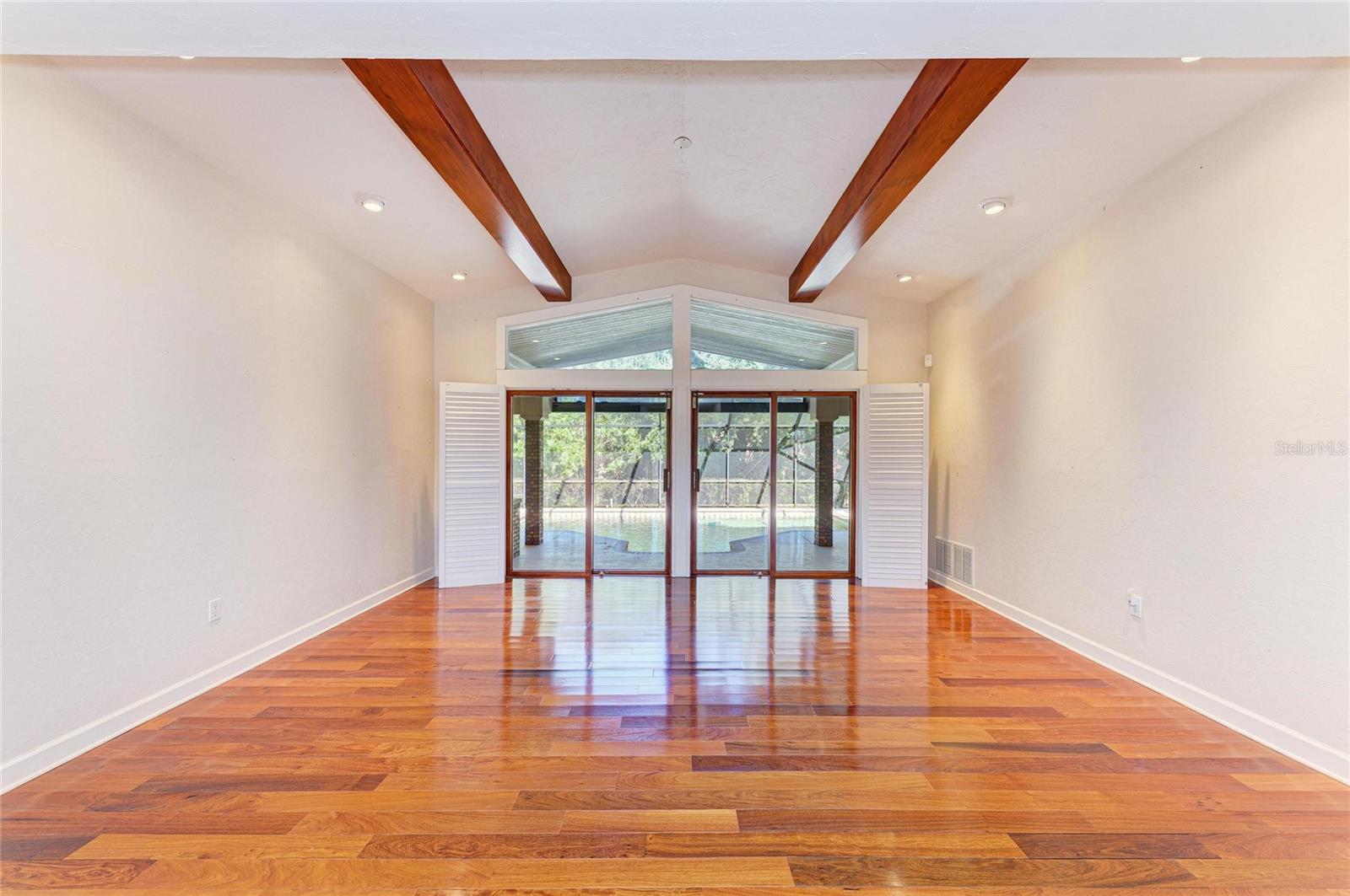 PALM-AIRE AT SARASOTA UNIT 7 PH 2&3 - Residential